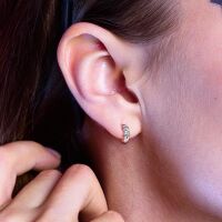 Creolen mit Kristall geschwärzten Ornamenten silber Edelstahl Damen