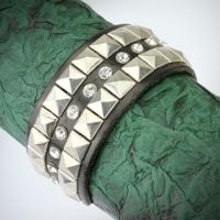Armband Nieten und Strass schwarz aus Kunstleder Unisex