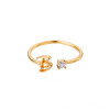 Buchstaben Ring Goldfarben aus Metall Unisex - B
