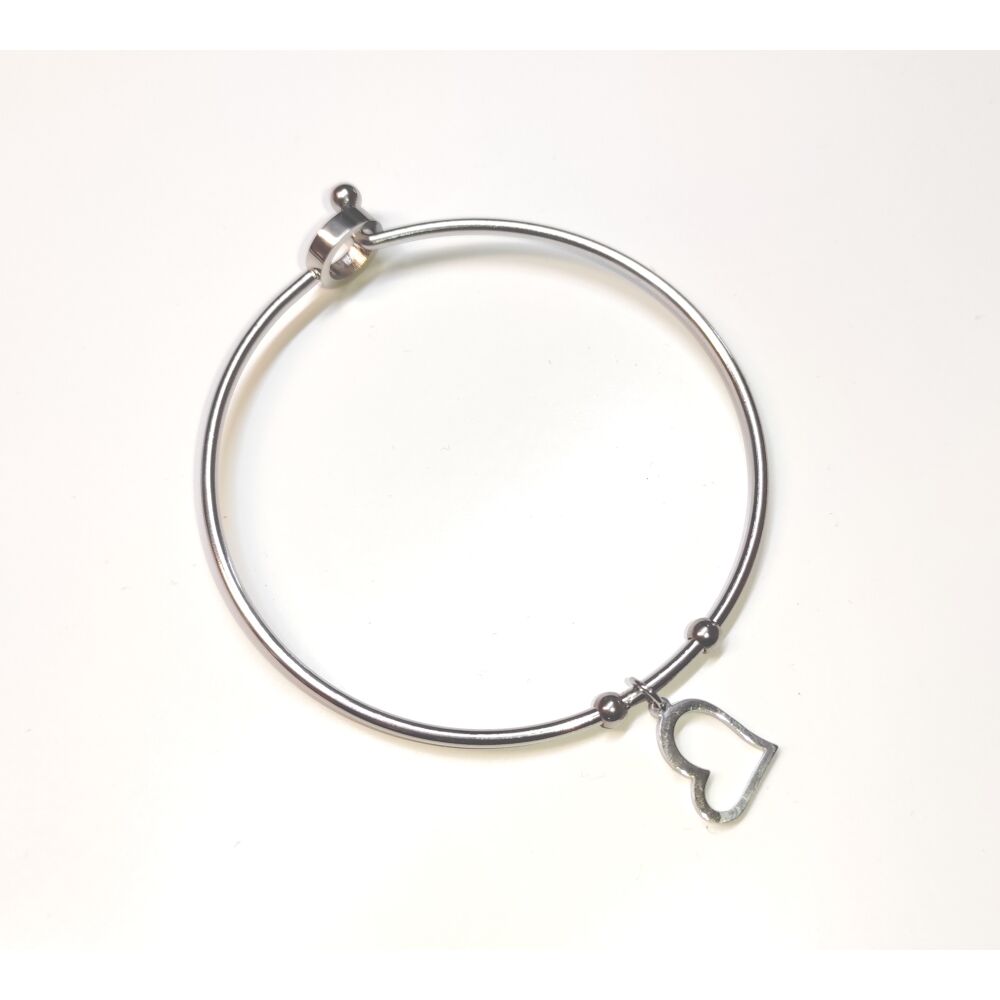 Silber - Armreifen mit Herzanhänger und Haken-Verschluss aus Edelstahl für Damen