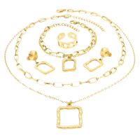 Schmuckset vierteilig mit Layer-Kette gold aus Edelstahl Damen