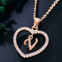 Kette Buchstaben Herz Rosegold aus Alloy Damen - Buchstabe V